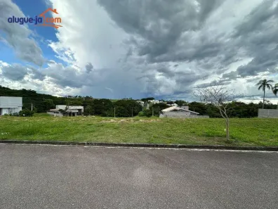 Lote/Terreno à venda, 300m² no Condomínio Terras do Vale, Caçapava