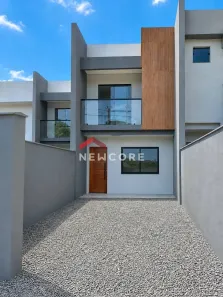 Sobrado com 2 Quartos à venda, 92m² no Saguaçu, Joinville