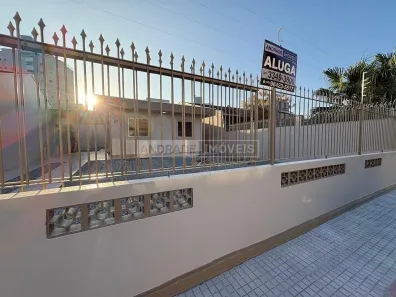Casa com 3 Quartos para alugar, 90m² no Centro, Itajaí