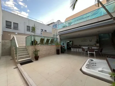 Casa com 3 Quartos à venda, 480m² no Centro, Contagem