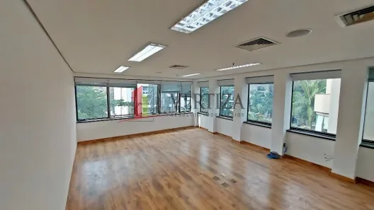 Sala Comercial para alugar, 100m² no Itaim Bibi, São Paulo
