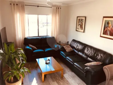 Sobrado com 3 Quartos à venda, 180m² no Vila do Castelo, São Paulo