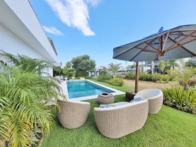 Casa de Condomínio com 4 Quartos à venda, 210m² no XANGRI-LÁ, Xangri-lá
