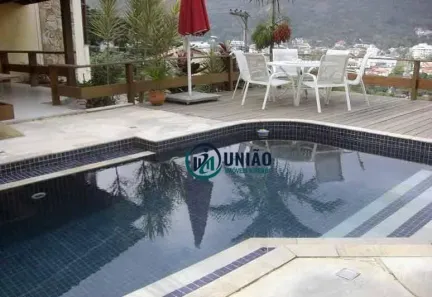 Casa de Condomínio com 4 Quartos à venda, 960m² no São Francisco, Niterói