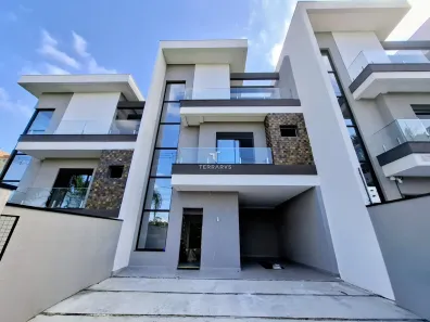Sobrado com 3 Quartos à venda, 203m² no Centro, Pinhais
