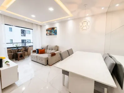 Apartamento com 2 Quartos para alugar, 70m² no Prado, Recife