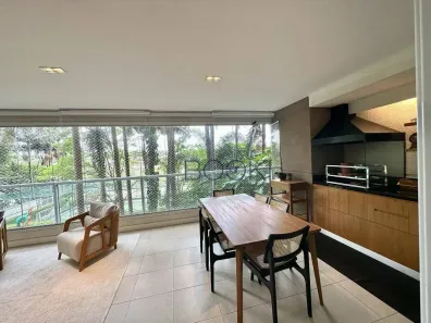 Apartamento com 3 Quartos para alugar, 180m² no Campo Belo, São Paulo