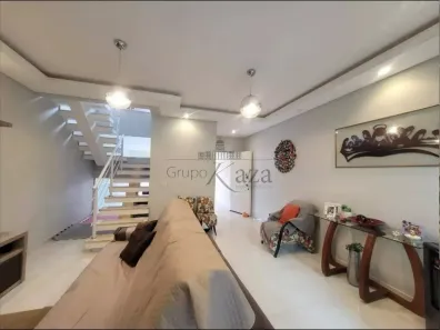 Sobrado com 3 Quartos à venda, 172m² no Jardim das Indústrias, São José dos Campos