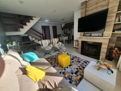 Casa com 3 Quartos à venda, 112m² no Hípica, Porto Alegre