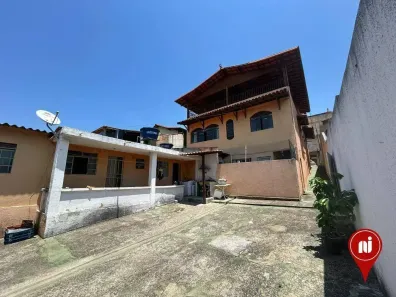 Casa com 7 Quartos à venda, 360m² no Vera Cruz, Contagem
