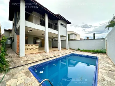 Sobrado com 3 Quartos à venda, 350m² no Ribeirânia, Ribeirão Preto