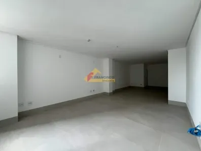 Sala Comercial para alugar, 52m² no Centro, Divinópolis