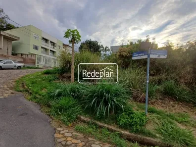 Lote/Terreno à venda, 746m² no Jardim Amália, Volta Redonda