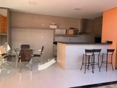 Casa de Condomínio com 3 Quartos para alugar, 160m² no Jardim Imperial, Cuiabá