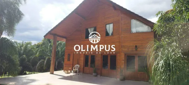 Casa de Condomínio com 3 Quartos para alugar, 212m² no Tocantins, Uberlândia