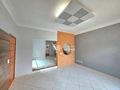 Casa com 3 Quartos à venda, 213m² no Parque Universitário, Americana