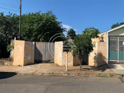 Casa com 2 Quartos à venda, 440m² no Centro, Marília