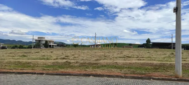 Lote/Terreno à venda, 500m² no Parque Residencial Maria Elmira, Caçapava