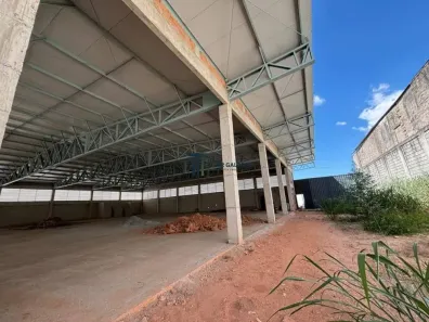 Galpão/Depósito/Armazém à venda, 2100m² no São Francisco, Belo Horizonte