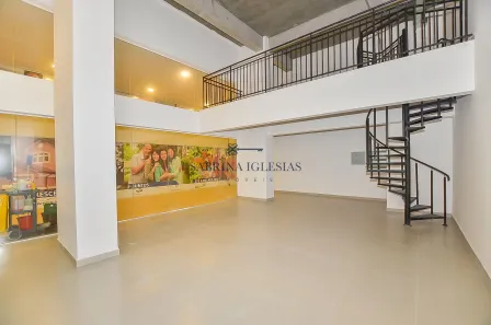 Ponto Comercial para alugar, 93m² no Centro, Curitiba