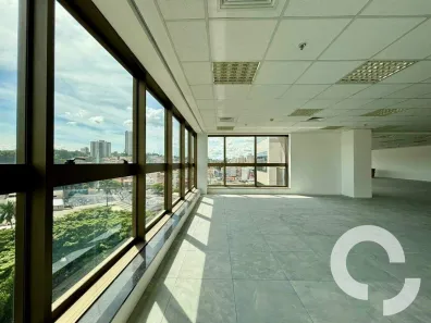 Sala Comercial para alugar, 171m² no Cambuí, Campinas