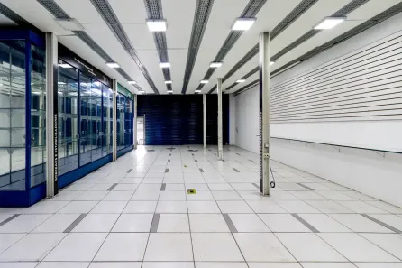 Ponto Comercial para alugar, 261m² no Santa Efigênia, São Paulo