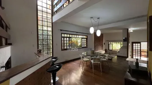 Casa com 3 Quartos para alugar, 324m² no San Diego Park, Cotia