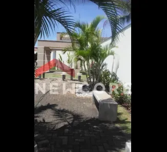 Casa de Condomínio com 3 Quartos à venda, 108m² no Chácaras Mussahiro, Londrina
