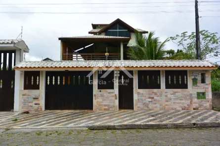 Casa com 3 Quartos à venda, 230m² no Jardim Beira Mar, Peruíbe