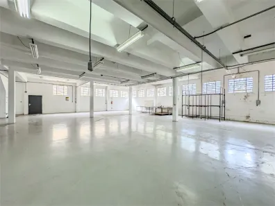 Galpão/Depósito/Armazém à venda, 1750m² no Centro, Diadema