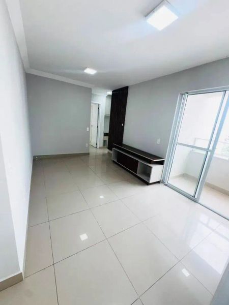 Apartamento com 2 quartos — Planalto, Belo Horizonte