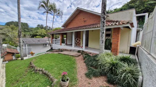 Casa com 3 Quartos à venda, 199m² no Hamburgo Velho, Novo Hamburgo