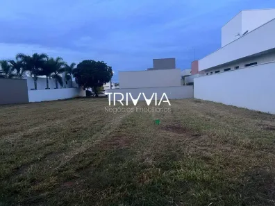 Lote/Terreno à venda, 360m² no Jardim Botânico, Uberlândia