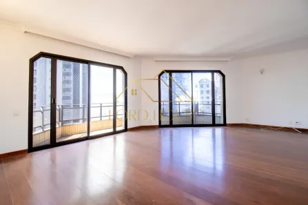 Apartamento com 3 Quartos para alugar, 240m² no Itaim Bibi, São Paulo