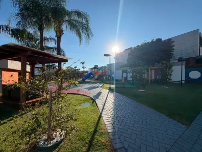 Lote/Terreno à venda, 450m² no Zona 08, Maringá