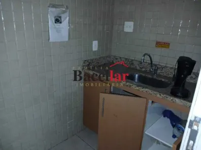 Sala Comercial para alugar, 173m² no Centro, Rio de Janeiro