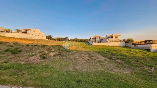 Lote/Terreno à venda, 564m² no Brasil, Itu