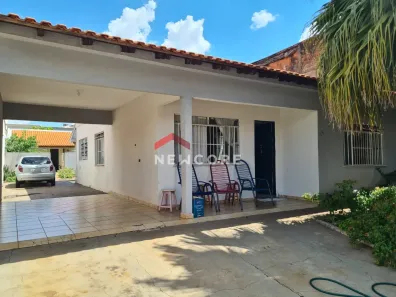 Casa com 4 Quartos à venda, 408m² no Centro, Londrina