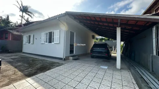 Casa com 2 Quartos à venda, 100m² no Lagoa da Conceição, Florianópolis