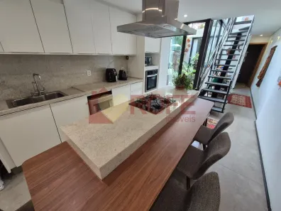 Casa com 3 Quartos à venda, 129m² no Campo Belo, São Paulo