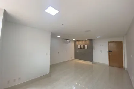 Sala Comercial para alugar, 31m² no Park Lozandes, Goiânia