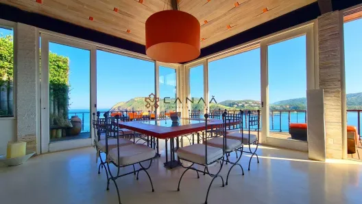 Casa com 6 Quartos à venda, 900m² no Ferradura, Armação dos Búzios