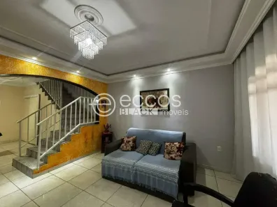 Casa com 3 Quartos à venda, 212m² no Jardim Ipanema, Sorocaba