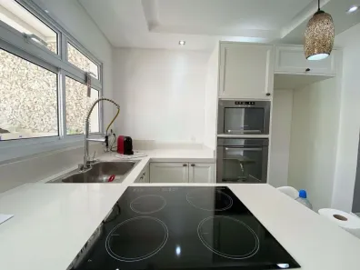 Casa com 2 Quartos à venda, 160m² no Loteamento Villa Branca, Jacareí