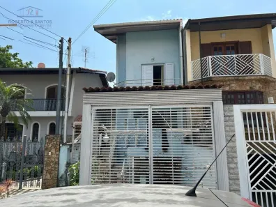 Casa com 3 Quartos à venda, 200m² no Jardim Líbano, São Paulo