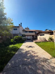 Sobrado com 3 Quartos à venda, 190m² no Jd. Panorâmico, Garopaba
