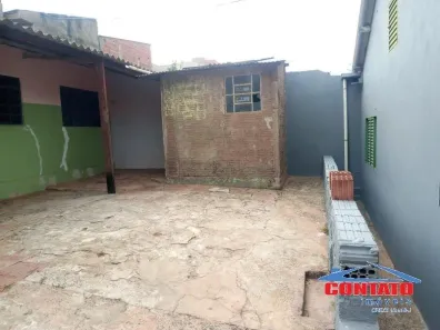 Casa com 2 Quartos à venda, 250m² no Cidade Aracy, São Carlos