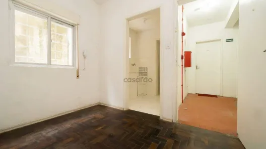 Apartamento com 1 Quarto para alugar, 31m² no Centro, Pelotas