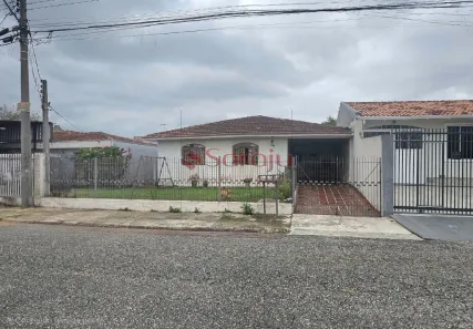 Casa com 5 Quartos à venda, 141m² no Cajuru, Curitiba