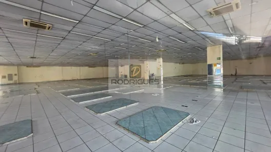 Ponto Comercial para alugar, 2600m² no Rudge Ramos, São Bernardo do Campo